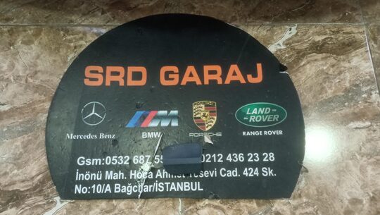 Mercedes GLA W156 Ön Çeki Kapağı A1568852501