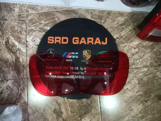 Mercedes GLA X156 Stop Camı 1569068300-8400