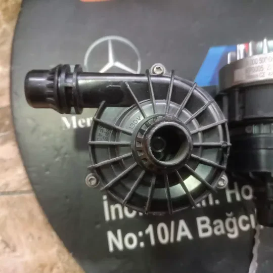 Mercedes İlave Su Pompası 0005000801