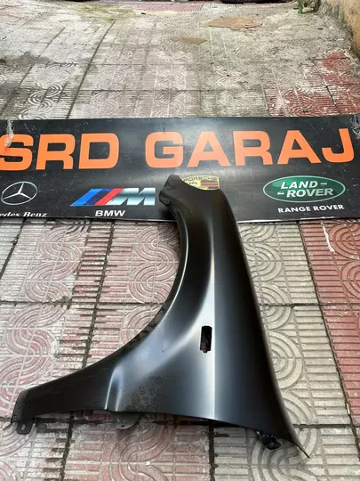 Mercedes ML Serisi W163 Ön Sol Sac Çamurluk 1998-00 1638800106