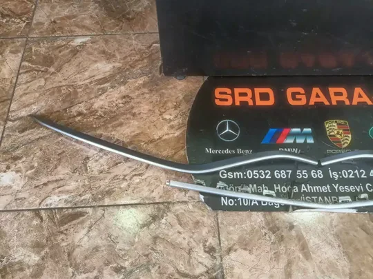 Mercedes S Serisi W217 Sağ Sol Orta Tampon Çıtası Çıkma Orj A2178852321 A2178852221 A2178852121