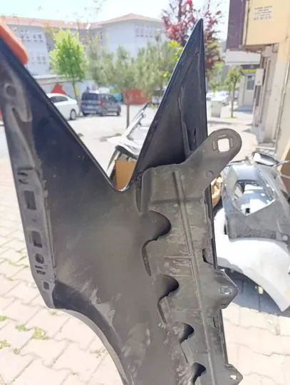 Mercedes S Serisi W221 Sağ Çamurluk Sökme Hatasız Boyasız