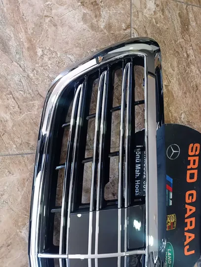 Mercedes S Serisi W222 2013-16 AMG S65 Kamera Delikli Panjur A2228800283