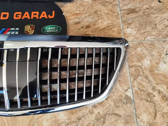 Mercedes S Serisi W222 Maybach Panjur Sıfır A2228805302