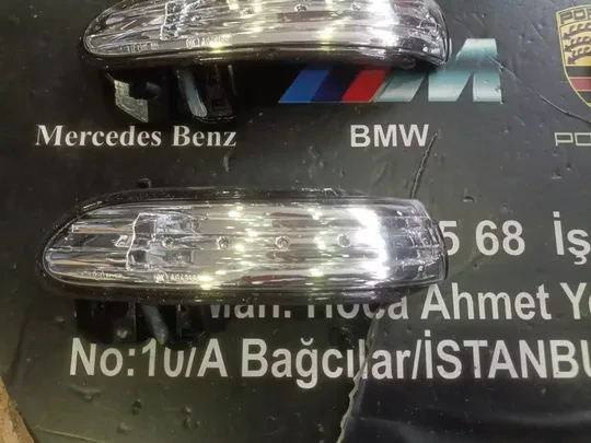 Mercedes SLK W171 Sağ Sol Ayna Sinyali A1718200421 A1718200321
