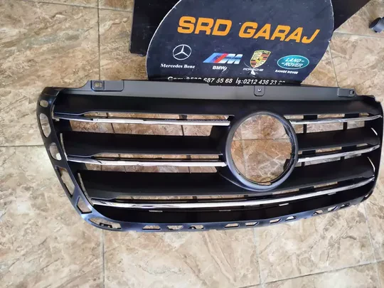 Mercedes Sprinter 907 910 2018- Krom Siyah Panjur A9108852700