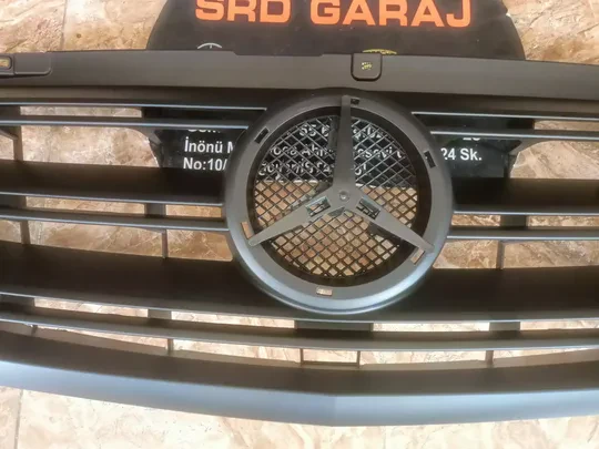 Mercedes Sprinter 907 910 2018- Mat Siyah Panjur A9108852600