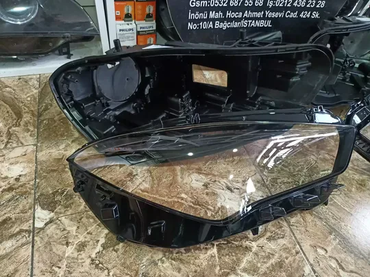 Mercedes W118 CLA 2020 2022 Far Camı Ve Kasası