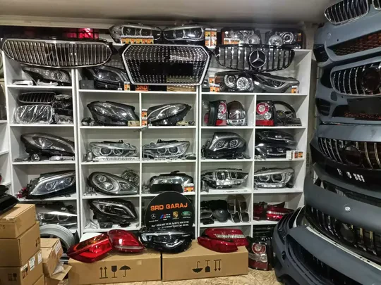 Mercedes W118 CLA Sol Far Üç Mercek A1189063100
