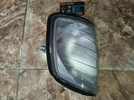 Mercedes W124 1985-95 Sağ Sol Beyaz Sinyal A1248260843 A1248260743