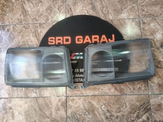 Mercedes W124 Sağ Sol Far Camı Gri Çerçeveli