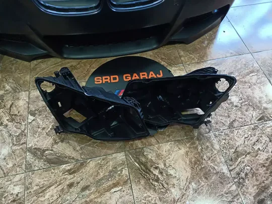 Mercedes W156 GLA Makyajlı Far Kasası