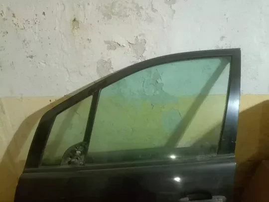 Mercedes W168 A Serisi Ön Sol Dolu Kapı