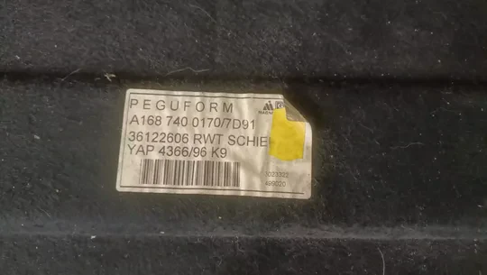 Mercedes W168 Bagaj Kapağı Döşemesi A1687400170