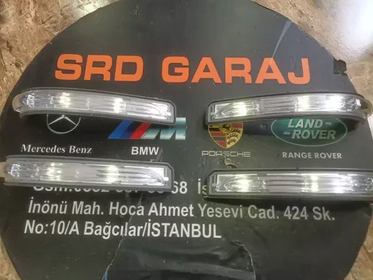 Mercedes W169 W245 Sağ Sol Ayna Sinyali 1698201221 1698201121