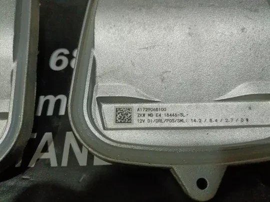 Mercedes W172 SLK SLC LED Far Beyni A1729068200 A1729068100