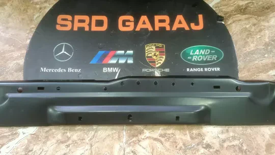 Mercedes W204 2007-14 Ön Üst Orta Panel A2046200272