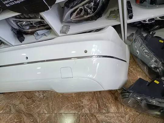 Mercedes W204 C Serisi Makyajli Arka Tampon Dolu Hatasz