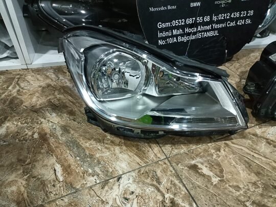 Mercedes W204 Makyajlı Kasa Kri İçi Krom Far