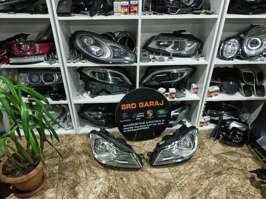 Mercedes W204 Makyajlı Kasa Kri İçi Krom Far