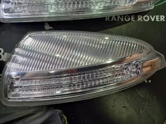 Mercedes W204 VITO639 Beyaz Sağ Sol Ayna Sinyali 2058200821-0721