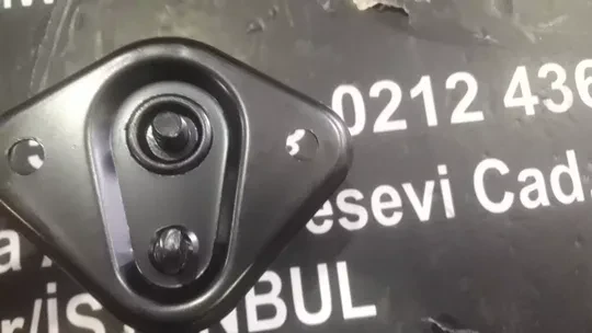 Mercedes W204 W205 C207 W212 W222 W166 X204 X166 Kaput Kilit Karşılığı 2128800060