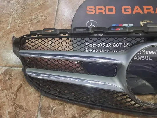 Mercedes W205 2015-18 Çıkma Panjur