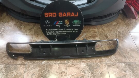 Mercedes W205 2018- AMG Çift Çıkış Difüzör A2058853103 Çıkma Good Go
