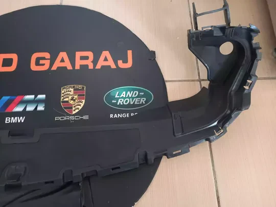 Mercedes W205 Radyatör Hava Kanalı Braketi 2055051830