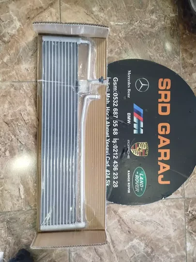 Mercedes W205 W213 Yağ Soğutucu Radyatör A0995005003 A0995003000