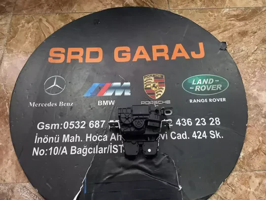 Mercedes W206 Bagaj Kilidi A0997503900