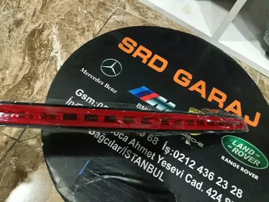 Mercedes W207 Coupe Bagaj Üçüncü Stop Lambası