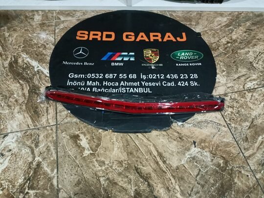 Mercedes W207 Coupe Bagaj Üçüncü Stop Lambası