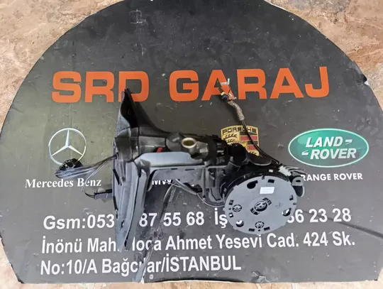 Mercedes W208 Sol Ayna A2088102176