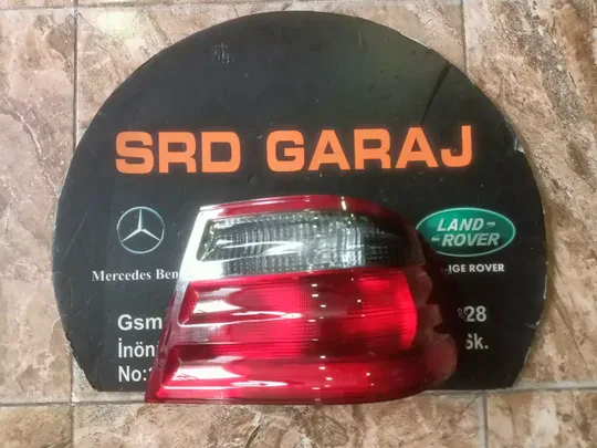 Mercedes W210 2000-01 Dış Sağ Stop Füme Sinyal A2108208264