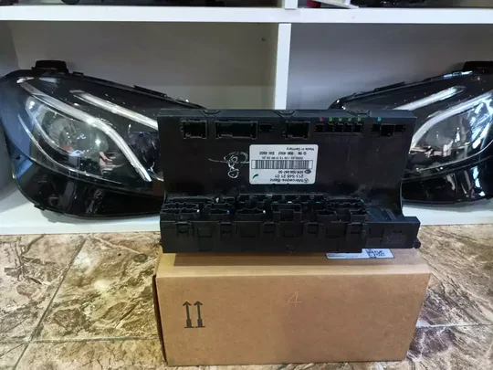 Mercedes W211 Arka Sam Beyni A2115452101