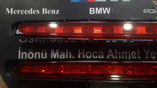 Mercedes W211 Bagaj 3.STOP 2118201556