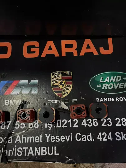Mercedes W211 W221 W204 W212 W205 W213 W222 W169 W176 W245 Radyatör Takozu A1695040114