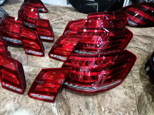Mercedes W212 2009-2012 Makyajlıya Çevirme Stopu Set