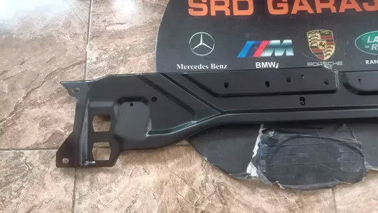 Mercedes W212 2009-2015 Ön Orta Panel A2126201100