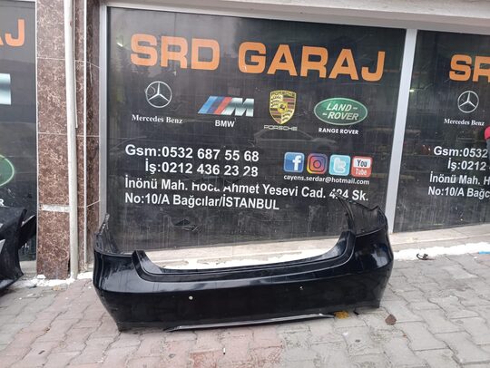 Mercedes W212 2013-16 Çıkma Siyah Arka Tampon