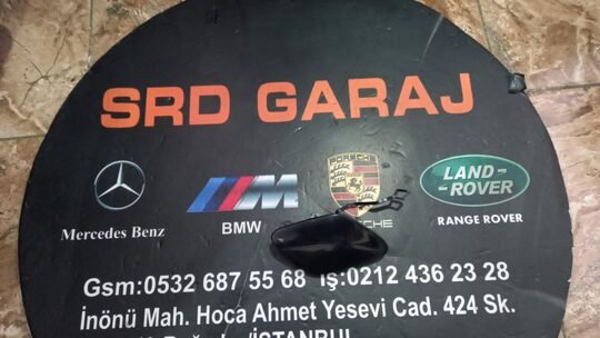 Mercedes W212 2014-17 Çeki Kapagi 2128852422