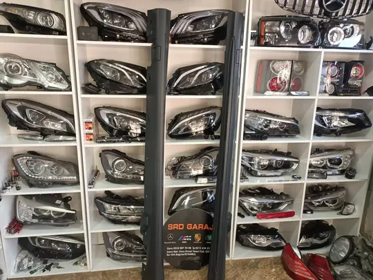 Mercedes W212 AMG Marşbiyel Kaplamasi Sifir Yansanayi