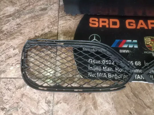 Mercedes W212 E63 Sağ Sol Tampon Izgarası Çıkma Yns
