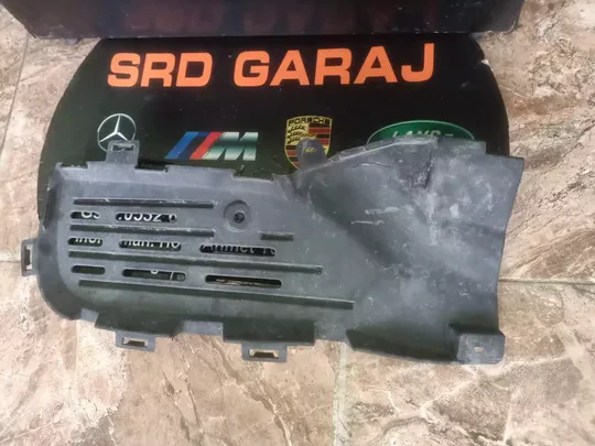 Mercedes W212 E63 Sol Tampon Izgarası Çıkma