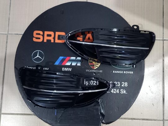 Mercedes W212 Elegance 13-15 Sağ Sol Tampon Izgarası 2128852222-2122