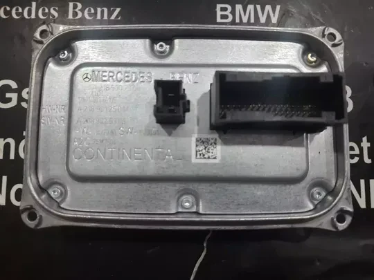 Mercedes W212 W246 C218 LED Far Beyni 2189007306