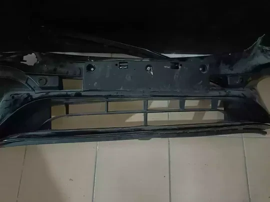 Mercedes W213 E63 Tampon İzgaralari