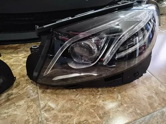 Mercedes W213 Multibeam Mavi Sağ Sol Far A2139062506 A2139069608