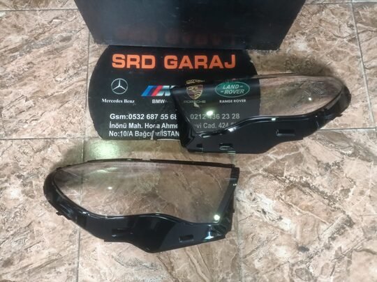 Mercedes W214 Sağ Sol Far Camı